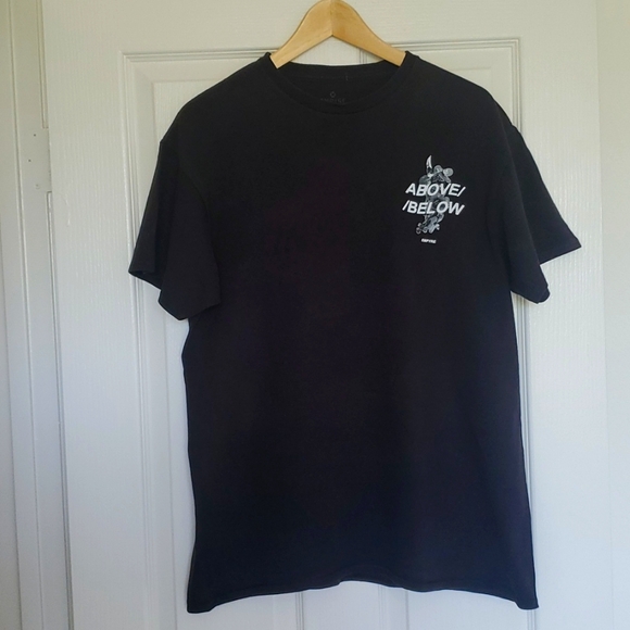 Zumiez Other - Zumiez Men's Empyre T-Shirts sz Larg above/below